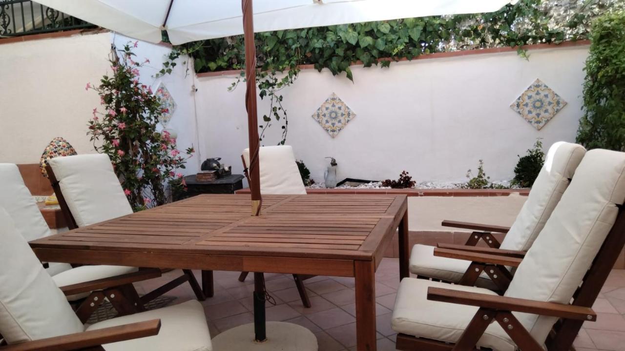 B&B Casa Augusto Luxury ซานเลโอเน ภายนอก รูปภาพ