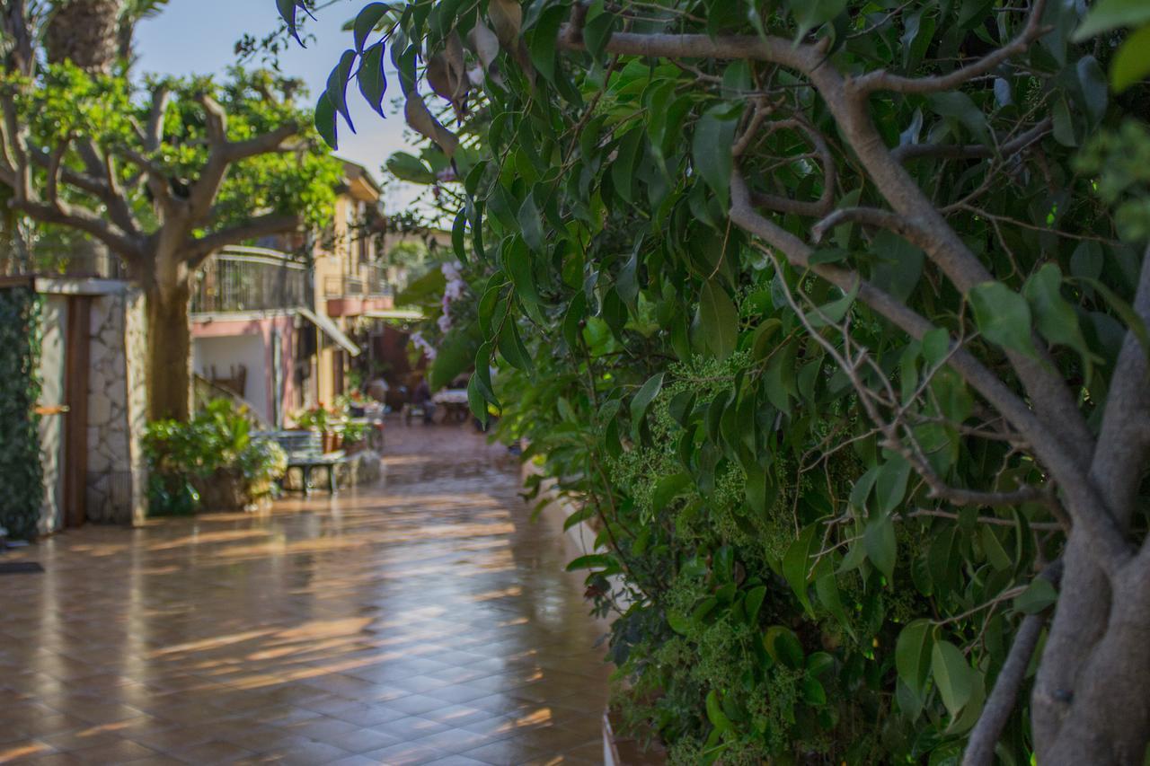 B&B Casa Augusto Luxury ซานเลโอเน ภายนอก รูปภาพ